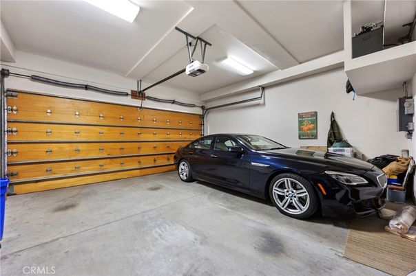 Garage, Interior