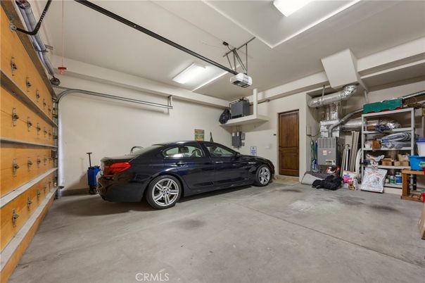 Garage, Interior
