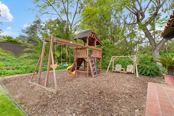 Backyard, Exterior, Playground