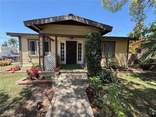 Exterior, Facade, American Craftsman
