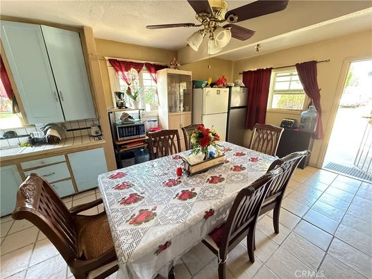 Dining room, Interior