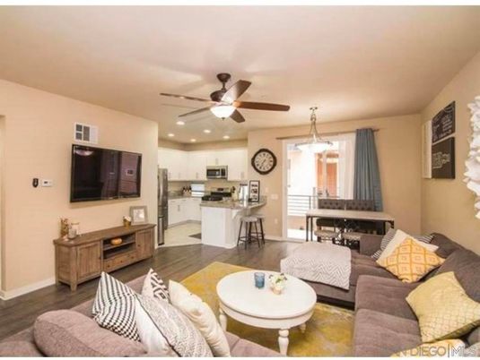 Dining room, Interior, Kitchen, Living room, Pendant Lights, Recessed Lighting, Stainless Steel Appliances, Wood Texture Flooring