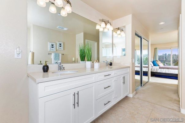 Bathroom, Bedroom, Dual Sink Vanities, Interior, Recessed Lighting