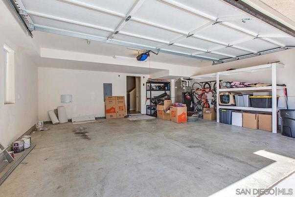 Garage, Interior
