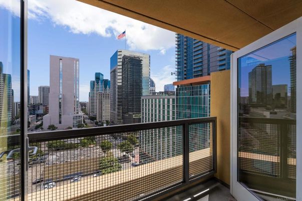 Exterior, Other, Skyline