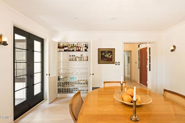Dining room, Interior, Recessed Lighting, Wood Texture Flooring