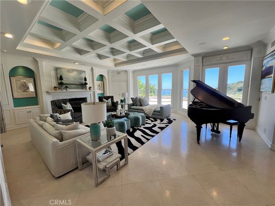 Fireplace, Interior, Living room, Piano, Recessed Lighting