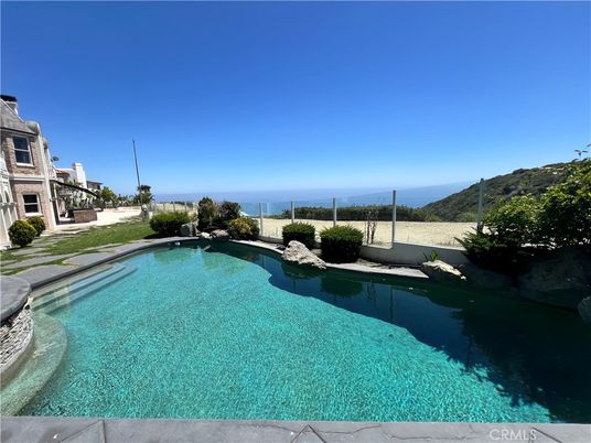 Exterior, Pool, Water