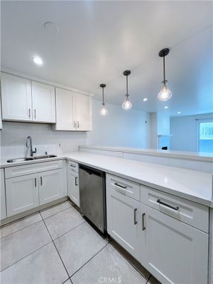 Interior, Kitchen, Pendant Lights, Recessed Lighting