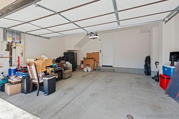 Garage, Interior