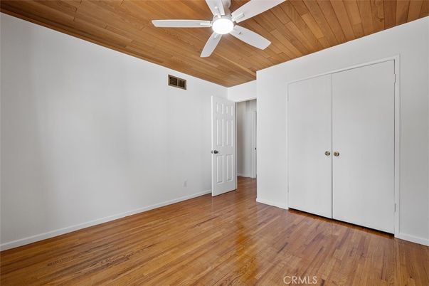 Empty room, Interior, Wooden Ceilings, Wood Texture Flooring