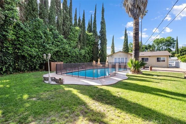 Backyard, Exterior, Pool