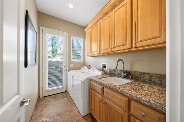 Interior, Recessed Lighting, Washer