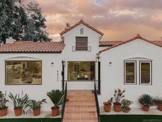 Exterior, Facade, Spanish Mediterranean