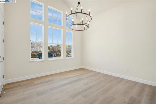 Chandelier, Empty room, Interior, Pendant Lights, Wood Texture Flooring