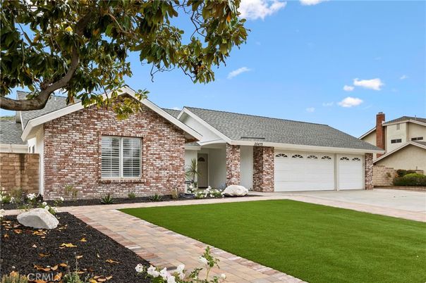 Attached, Exterior, Facade, Brick Facade, Ranch