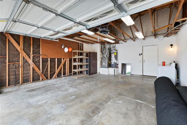 Garage, Interior