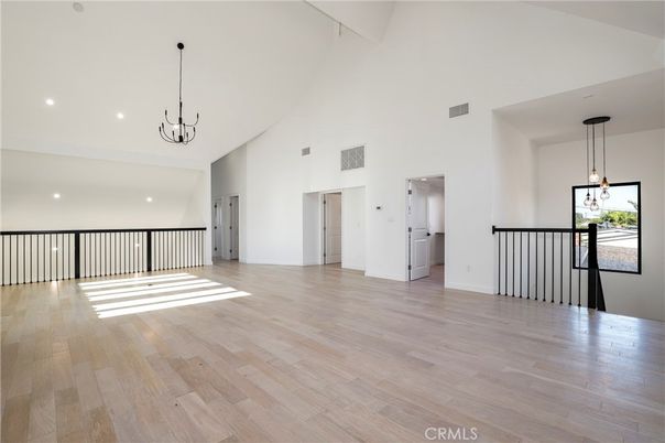 Empty room, Interior, Pendant Lights, Recessed Lighting, Wood Texture Flooring