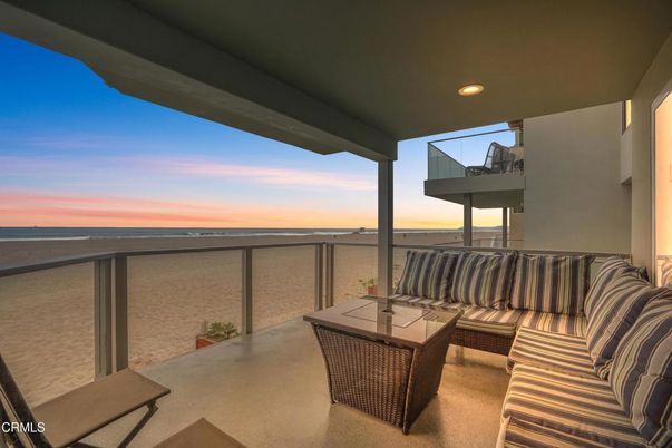 Water, Exterior, Living room, Other