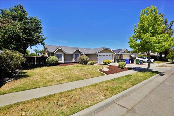 Attached, Backyard, Exterior, Facade, Ranch