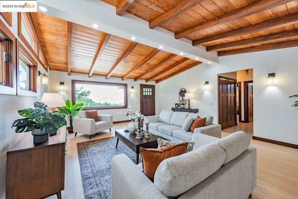Interior, Living room, Recessed Lighting, Wooden Beams, Wooden Ceilings, Wood Texture Flooring