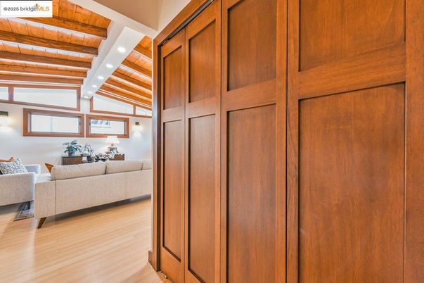 Interior, Living room, Recessed Lighting, Wooden Beams, Wooden Ceilings, Wood Texture Flooring