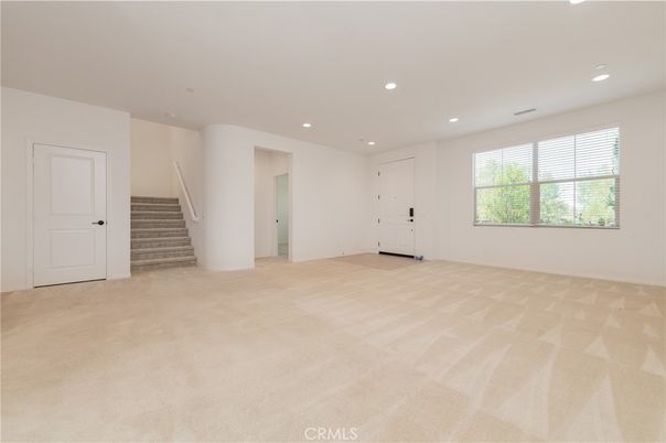 Empty room, Interior, Recessed Lighting