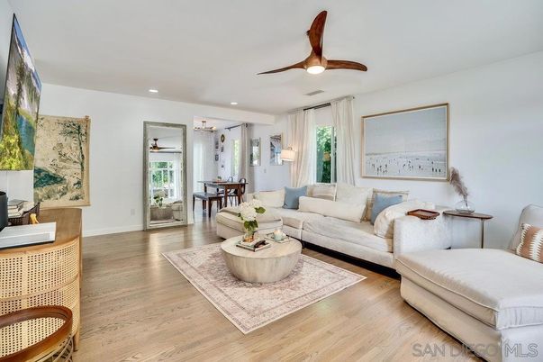 Dining room, Interior, Living room, Recessed Lighting, Wood Texture Flooring