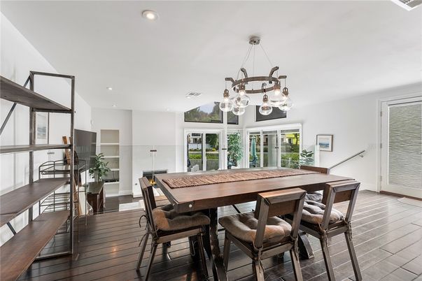 Chandelier, Dining room, Interior, Recessed Lighting, Wood Texture Flooring