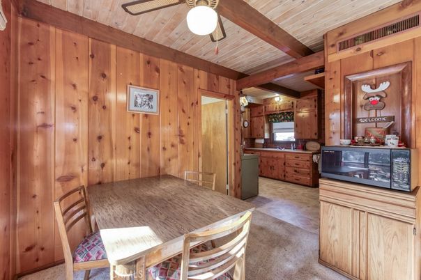 Dining room, Interior, Wooden Beams, Wooden Ceilings, Wooden Walls