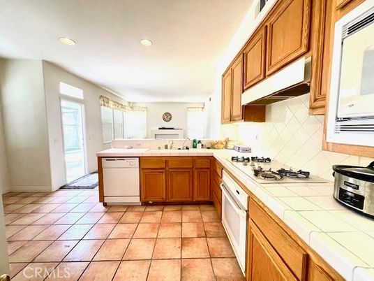 Interior, Kitchen, Recessed Lighting, Tile Countertops