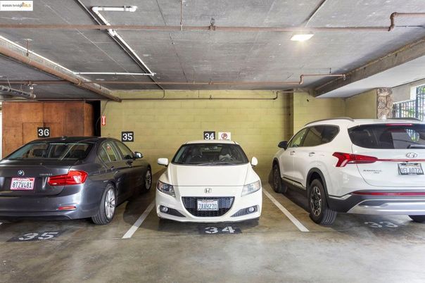 Garage, Interior