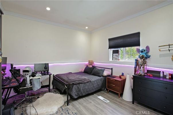 Bedroom, Fitness Equipment, Home Office, Interior, Recessed Lighting, Wood Texture Flooring