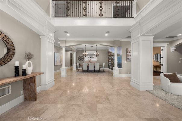 Dining room, Interior, Pendant Lights, Recessed Lighting