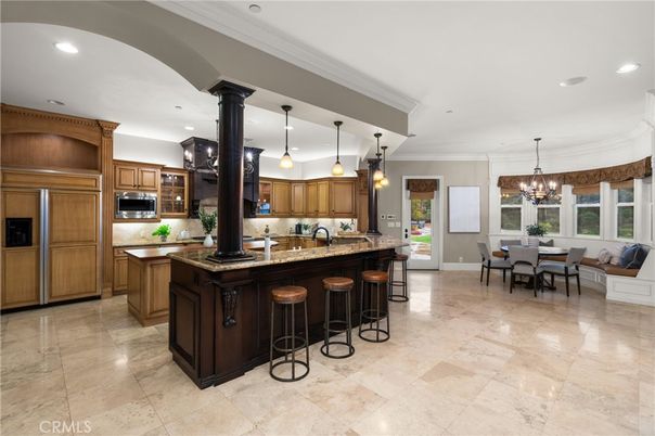 Chandelier, Dining room, Interior, Kitchen, Pendant Lights, Recessed Lighting, Stainless Steel Appliances