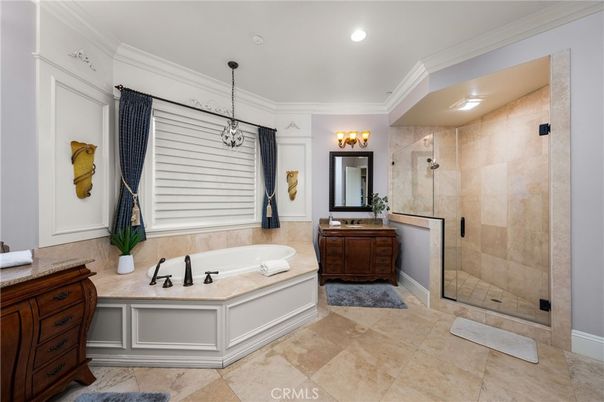 Bathroom, Chandelier, Glass Shower, Interior, Pendant Lights, Recessed Lighting