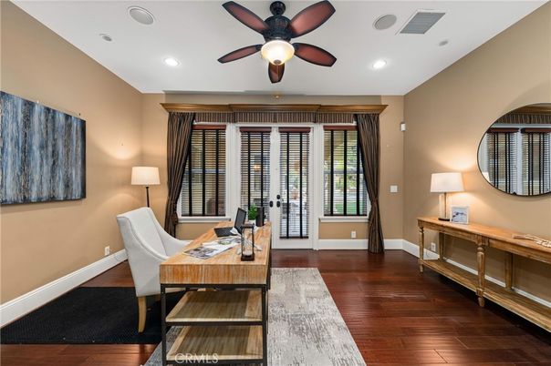 Home Office, Interior, Recessed Lighting, Wood Texture Flooring