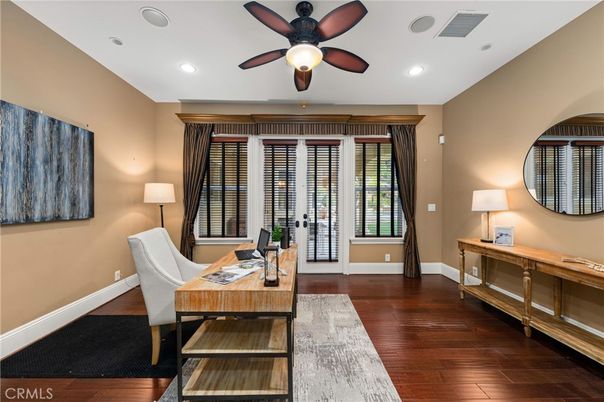 Home Office, Interior, Recessed Lighting, Wood Texture Flooring