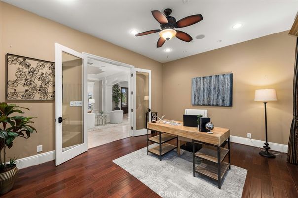 Home Office, Interior, Recessed Lighting, Wood Texture Flooring