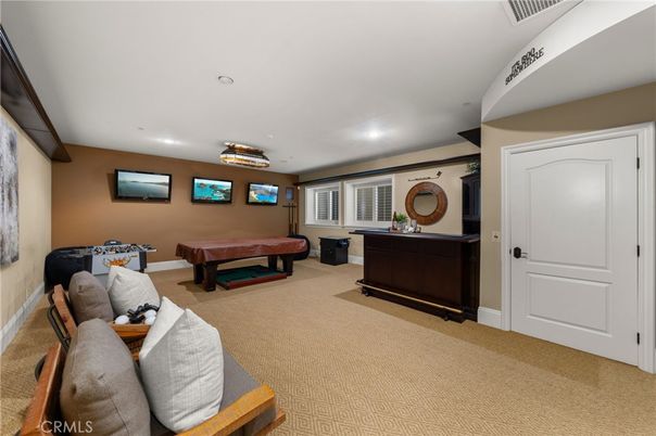 Billiard Table, Game Room, Interior, Recessed Lighting