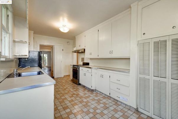 Interior, Kitchen