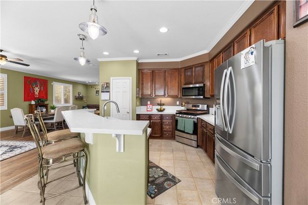 Dining room, Interior, Kitchen, Pendant Lights, Recessed Lighting, Stainless Steel Appliances