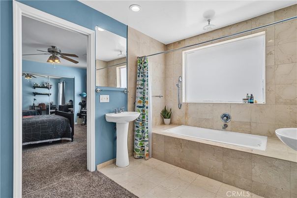 Bathroom, Bedroom, Interior, Recessed Lighting