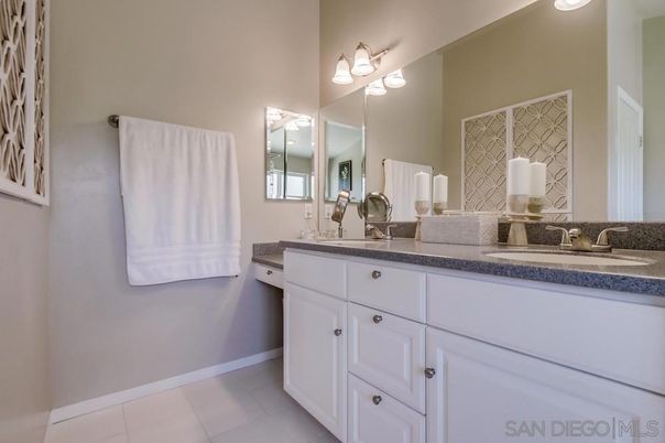 Bathroom, Dual Sink Vanities, Interior