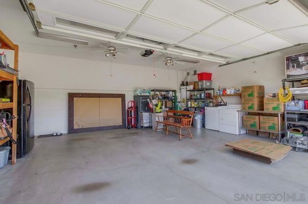 Garage, Interior, Washer