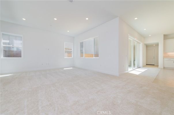 Empty room, Interior, Recessed Lighting