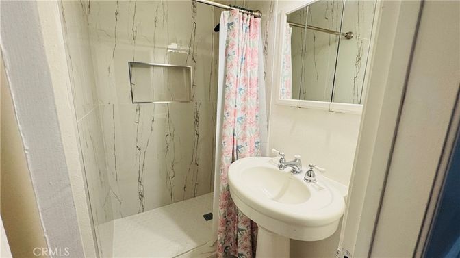 Bathroom, Interior, Marble Walls