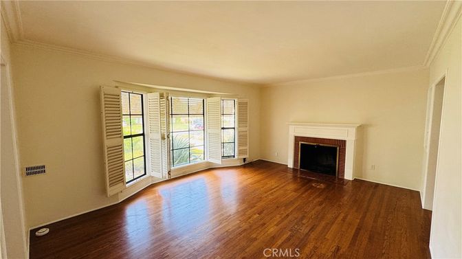 Empty room, Fireplace, Interior, Wood Texture Flooring
