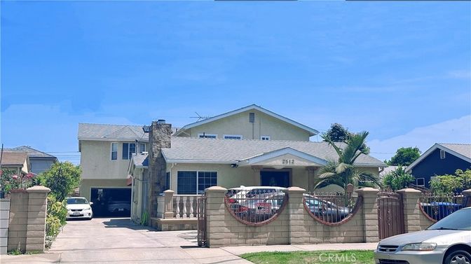Exterior, Facade, American Craftsman