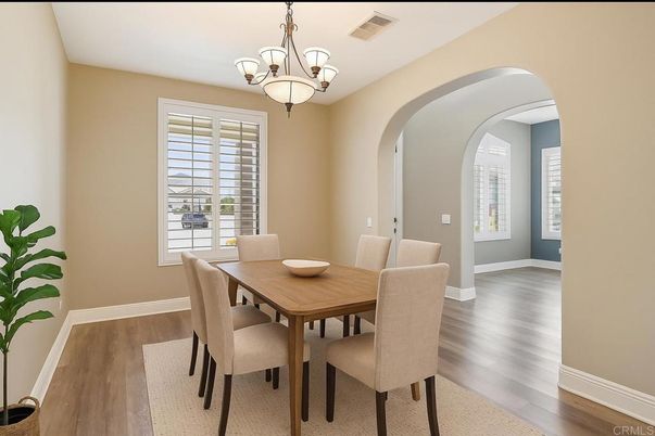 Chandelier, Dining room, Interior, Wood Texture Flooring